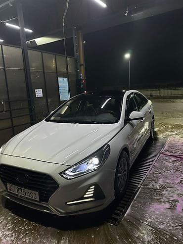 Транспорт: Hyundai Sonata: 2018 г., 2 л, Автомат, Бензин, Седан — 6