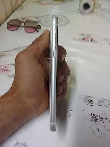 one plus 10: IPhone 11, 128 ГБ, Белый — 1