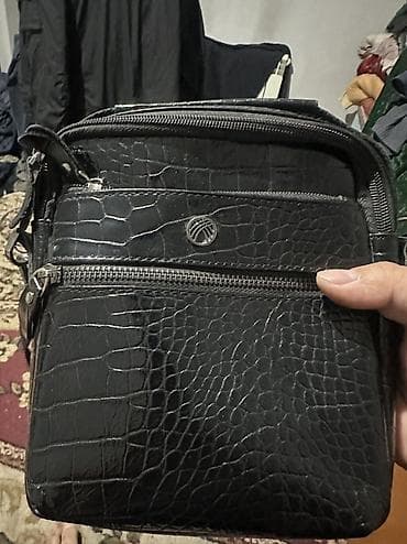 Мырзалардын бут кийими: Все барсетки оригинал кожа
Удобные все компактные, не большие — 1