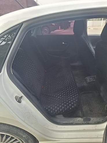 rex sprinter: Volkswagen Polo: 2012 г., 1.6 л, Ручные, Бензин, Седан — 4