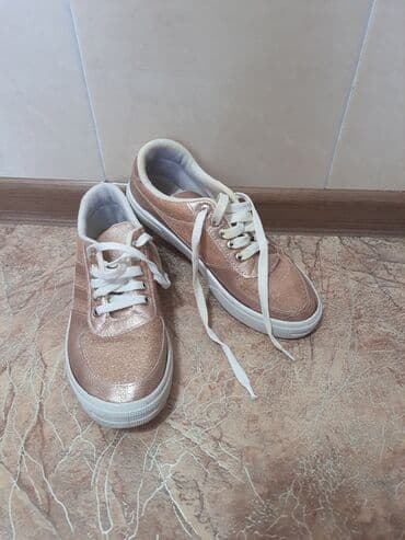 американская детская обувь: Продаю детские мокасины для девочки, размер 36, "Лион", б/у состояние — 1