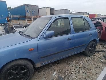 Продажа авто: Nissan March: 2001 г., 1.4 л, Автомат, Бензин, Хэтчбэк — 2