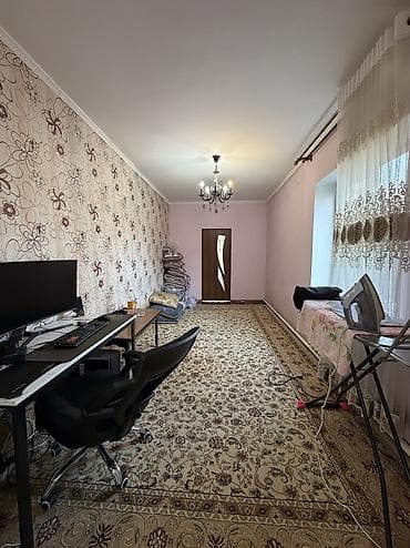 свердловский район: Срочно продаётся мансардный дом! 📍 Район: Свердловский 🏡 Участок: 9,5 — 3