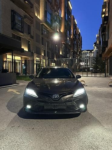 Toyota: Toyota Camry: 2019 г., 2.5 л, Автомат, Гибрид, Седан — 3