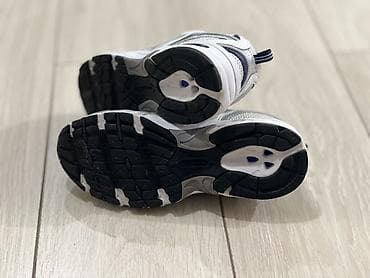 кросовки баскетбольные: Купили в Египте 5600 сом Отдаю за 2000 сом Кроссовки New Balance — 2
