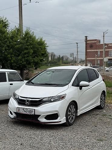 Honda Fit: 2019 г., 1.5 л, Вариатор, Бензин, Хэтчбэк