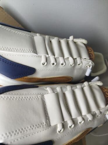 лунар гато: Мужские кроссовки, 42, Новый, цвет - Белый, Самовывоз, Платная доставка, Бесплатная доставка — 2