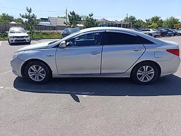 bmw g01: Hyundai Sonata: 2012 г., 2 л, Автомат, Газ — 4