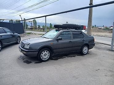 волксваген в5: Volkswagen Vento: 1992 г., 2 л, Механика, Бензин, Седан — 3