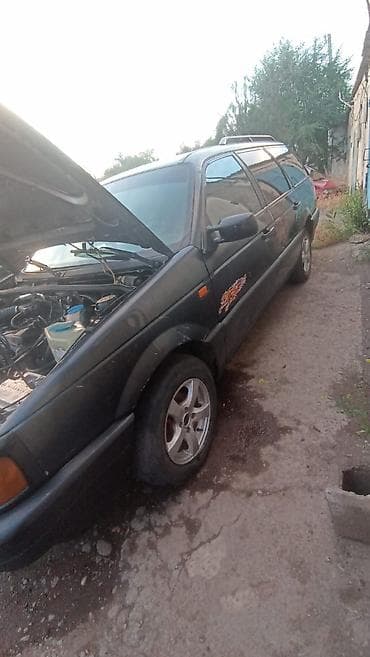 e60 m5: Volkswagen Passat: 1990 г., 1.8 л, Механика, Универсал — 2