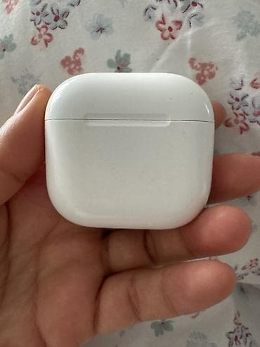 behringer c1: Вкладыши, Apple, Б/у, Беспроводные (Bluetooth), Классические — 2