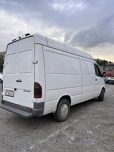 гольы 4: Mercedes-Benz Спринтер: 2004 г., 2.2 л, Механика, Дизель, Фургон — 10
