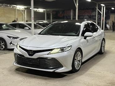 subaru forester 1: Toyota Camry: 2019 г., Седан — 2