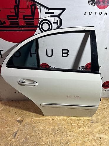 mersedes a class: Дверь Задняя правая Mercedes-Benz, Оригинал — 1