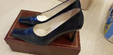 фирменная обувь из италии: Продаю кожаные туфли (италия). Одевала всего 2 раза. Почти новые — 3