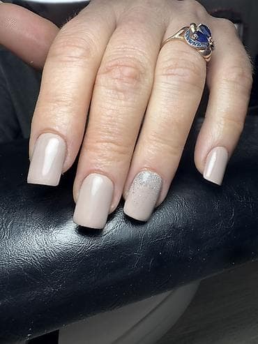 спортивная обувь мужские: Наращивание ногтей, Маникюр, С выездом на дом — 6