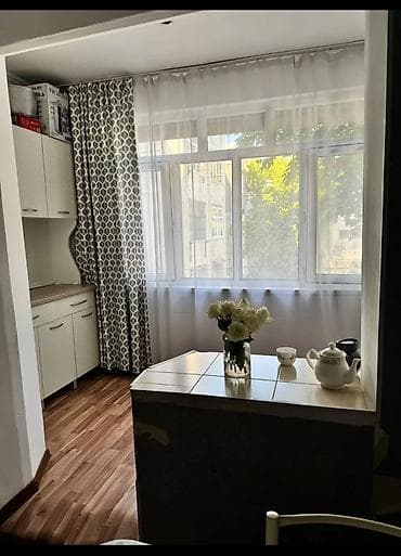1 комната, 35 м², Достук мкр 106 серия, 2 этаж, Старый ремонт — 3