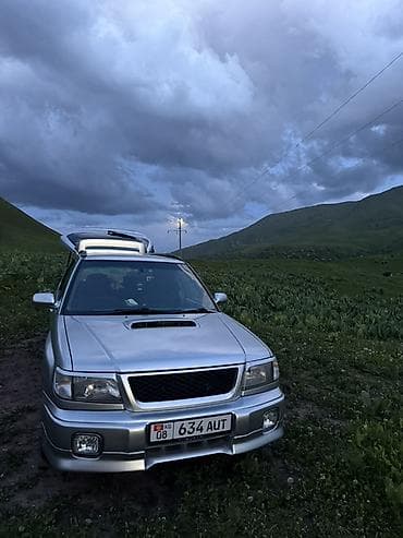 Subaru Forester: 1997 г., 2 л, Автомат, Бензин, Кроссовер