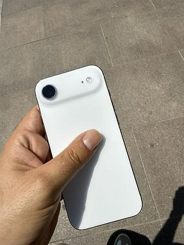 IPhone Air, Белый