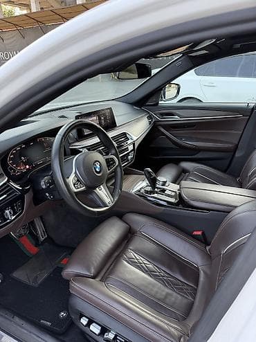 BMW M5: 2020 г., 2 л, Автомат, Бензин, Седан — 9