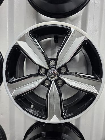 Литые Диски R 17 отверстий - 5