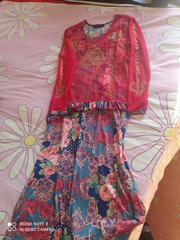 срочно продаю в связи с переездом: Продаю красивое платье. ( Турция) в отличном состоянии — 1