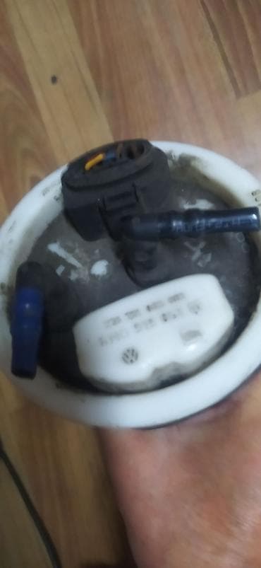 volkswagen pointer: Бензонасос Volkswagen 2000 г., Б/у, Германия — 2