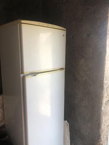 bud e2: Холодильник Nord, Б/у, Двухкамерный, 180 * — 1