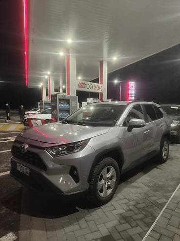 Toyota RAV4: 2021 г., 2.5 л, Автомат, Гибрид, Кроссовер lalafo.kg да Toyota RAV4: 2021 г., 2.5 л, Автомат, Гибрид, Кроссовер