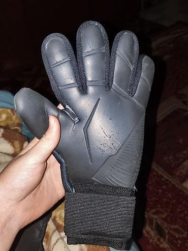 Перчатки, варежки: Adidas Predator Edge Pro Пара вратарских перчаток черного цвета — 3