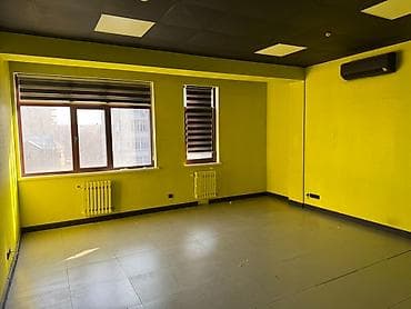 Коммерческая недвижимость: Аренда офисов, 135 м², В бизнес центре, С отдельной кухней, С системой безопасности, С отдельным сан узлом — 4