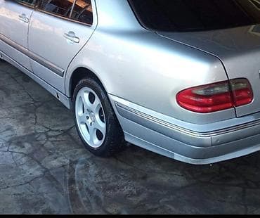 Унаа: Куйма Дисктер R 17 Mercedes-Benz, Комплект, тешиктери - 5, Колдонулган — 1