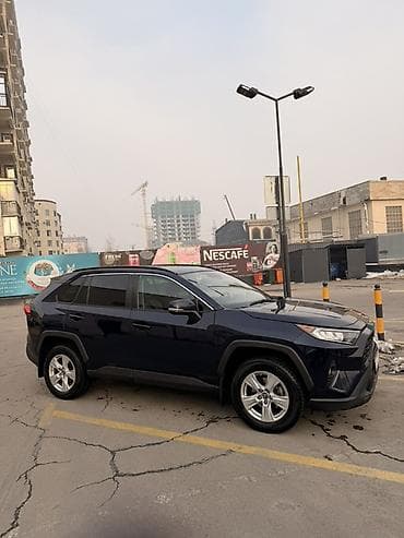 Toyota: Toyota RAV4: 2019 г., 2.5 л, Автомат, Бензин, Кроссовер — 2