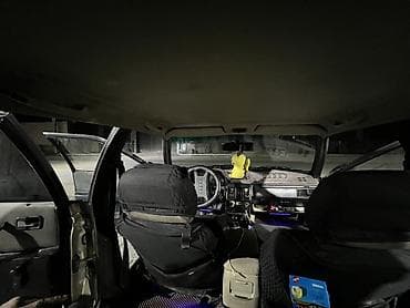 ауди перходка: Audi 100: 1985 г., 1.8 л, Ручные, Бензин, Седан — 2