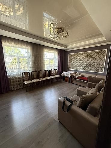 дом барачного типа: Продается частный дом с участком и хозпостройками. - Кирпичный жилой — 7