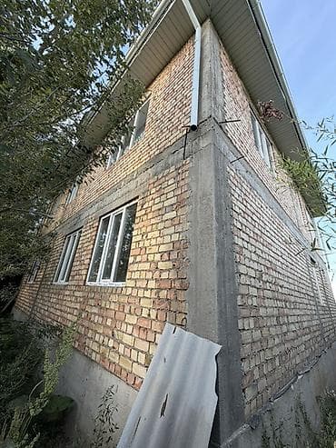сендвич панели дом: Продаётся двухэтажный кирпичный дом. Основные характеристики: - — 3