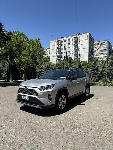 Toyota RAV4: 2020 г., 2.5 л, Автомат, Гибрид, Кроссовер