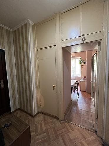 105: 3 комнаты, 58 м², Центральная мечеть 105 серия, 2 этаж, Старый ремонт — 8