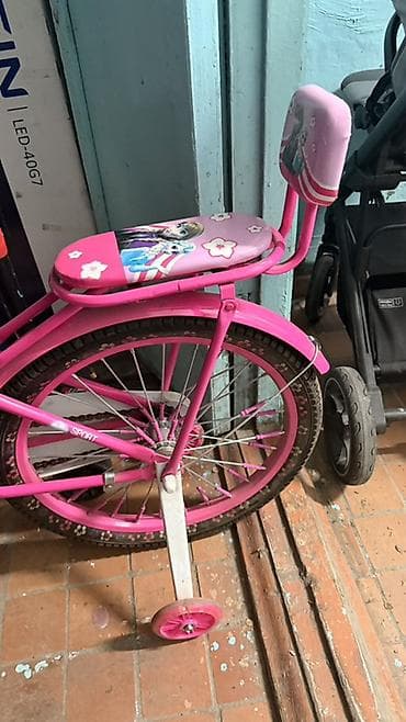 Велосипеды: Детский велосипед, 2-колесный, 6 - 9 лет, Для девочки, Б/у — 2
