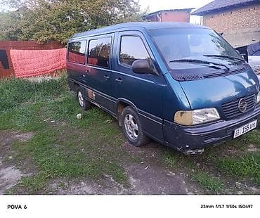 ist: Ssangyong Istana: 2000 г., 2.9 л, Ручные, Дизель, Минивэн — 3