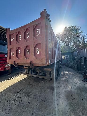 full construction: Грузовик, Howo — 1