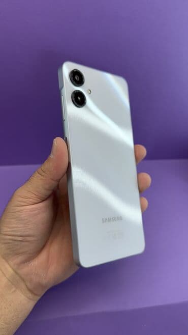 телефон а41: Samsung Galaxy A06, Колдонулган, 64 ГБ — 10