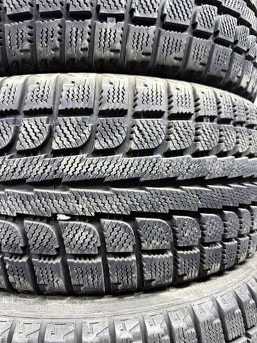 Шины 225 / 40 / R 18, Зима, Б/у, 1 шт, Легковые, Китай, Maxtrek