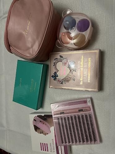 бомбочки для ванны: Подарочный набор для ухода и макияжа в плетёной корзине + косметичка — 2