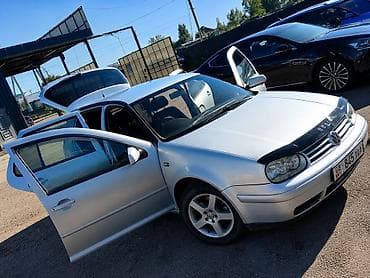 Volkswagen Golf: 2003 г., 2 л, Автомат, Бензин, Хэтчбэк