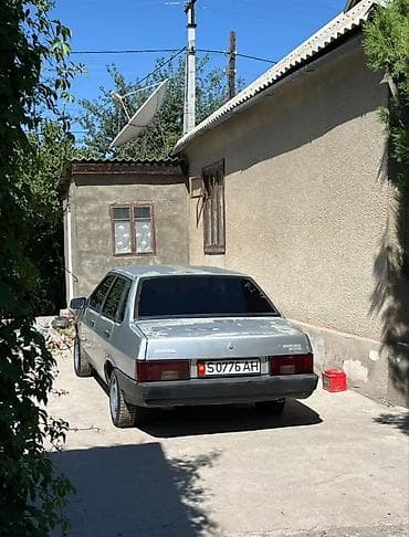 ВАЗ (ЛАДА): ВАЗ (ЛАДА) 21099: 1991 г., 1.5 л, Механика, Бензин, Седан — 1