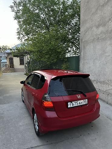 honda inside: Honda Fit: 2002 г., 1.3 л, Автомат, Бензин, Хэтчбэк — 4