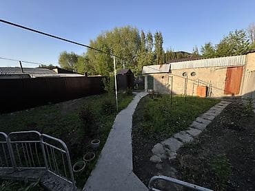 бу гараж: 🏡 Дом с участком 4.7 соток в г. Бишкек (Свердловский район) Продается — 5