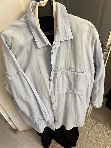 Свободная рубашка oversize светло-голубого цвета. - Материал: мягкая