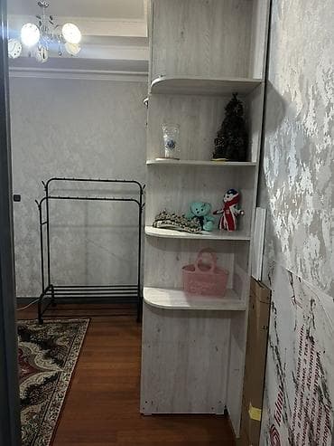 4 комнаты: 42 м², С мебелью — 7